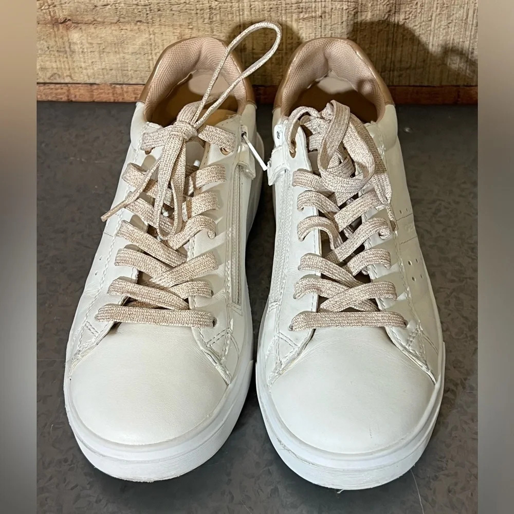 Geox Respira Nashik Junior in Whit & Rose Gold size EU38 5.5 US sneakers - Picture 2 of 10